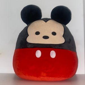 Disney Mickey Mouse Squishmellow - BUY THIS SQUISH GET A RANDOM SQUISH FOR FREE!